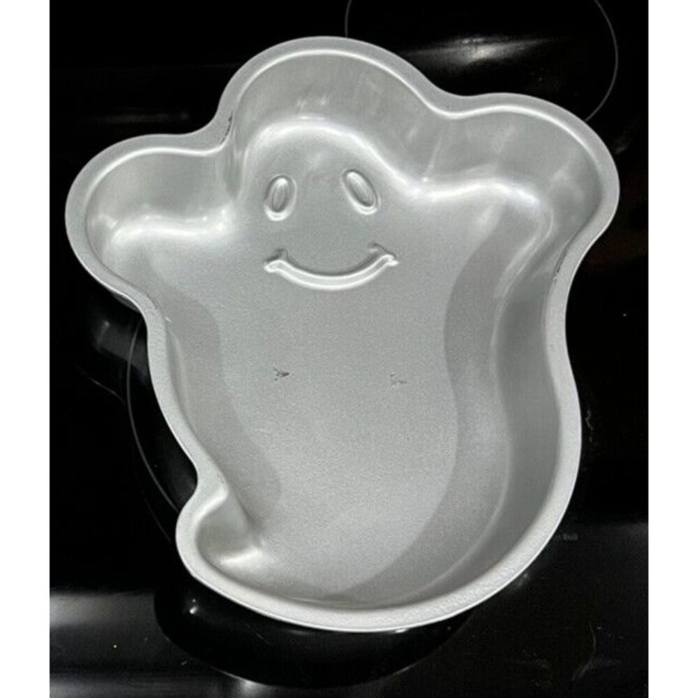Ghost Cake Pan Mold Halloween Holiday 3D Baking Nonstick Metal Bakers Secret 12"